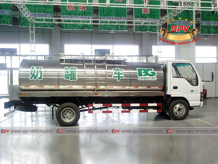 Milk Tanker Truck ISUZU - RS